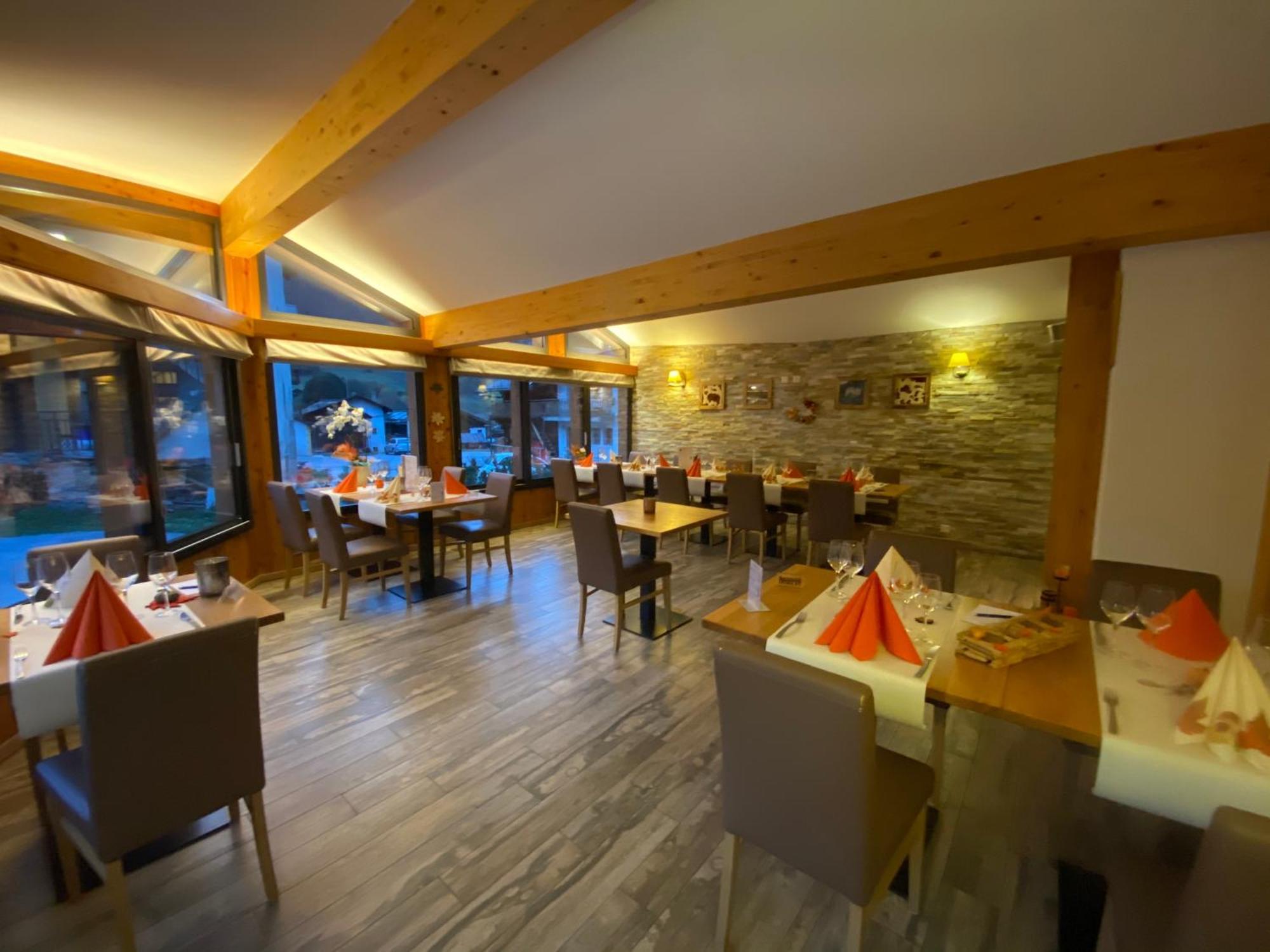 Hotel Dents De Veisivi Hauderes Экстерьер фото